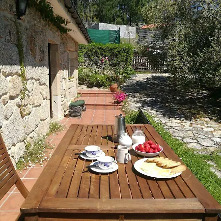 Casa Da Costa Esteiro Holiday home *